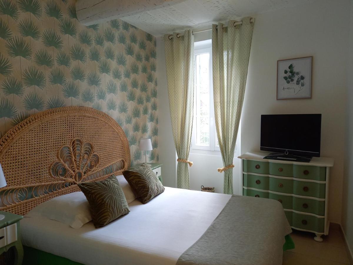 Hôtel Nôtre Dame Collobrières Extérieur photo