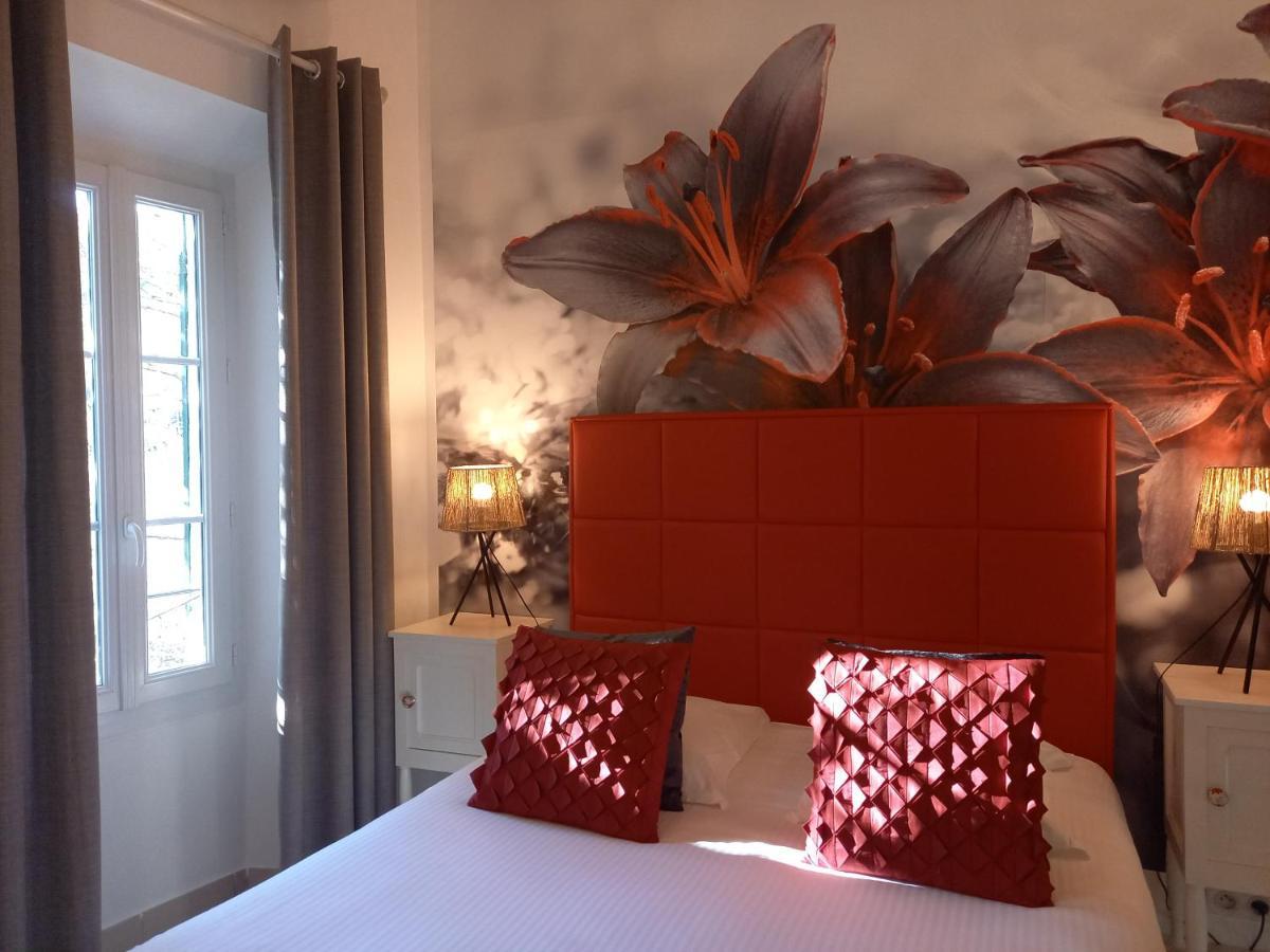 Hôtel Nôtre Dame Collobrières Extérieur photo