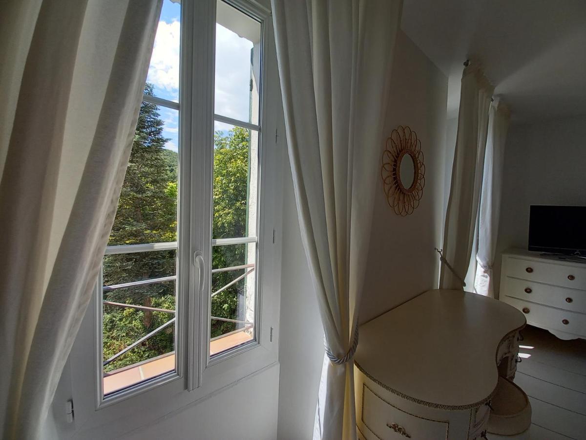 Hôtel Nôtre Dame Collobrières Extérieur photo